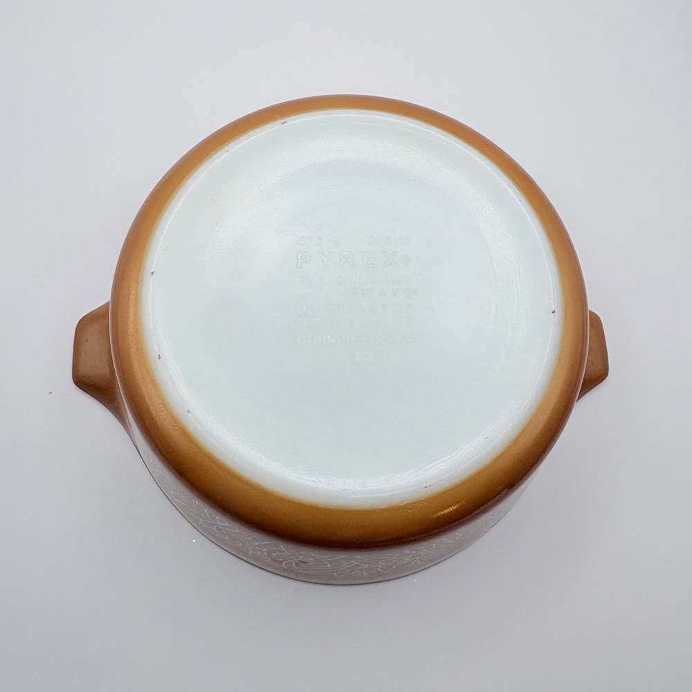 Pyrex Woodland 750ml Casserole Bowl Tan Floral 472-B No Lid - Picture 2 of 6